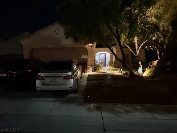 $2,000 | 2328 Great Elk Drive, Henderson, NV 89052