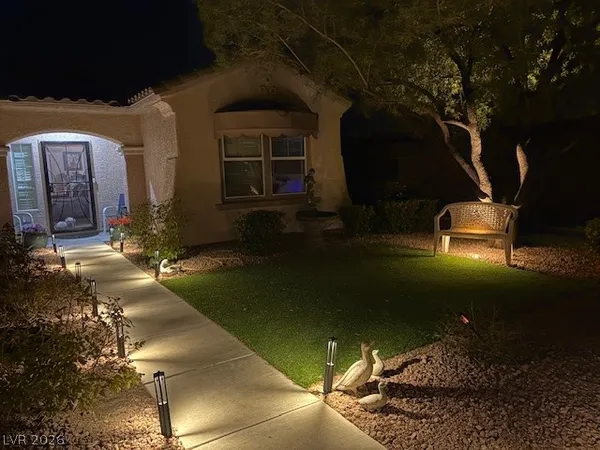 $2,000 | 2328 Great Elk Drive, Henderson, NV 89052