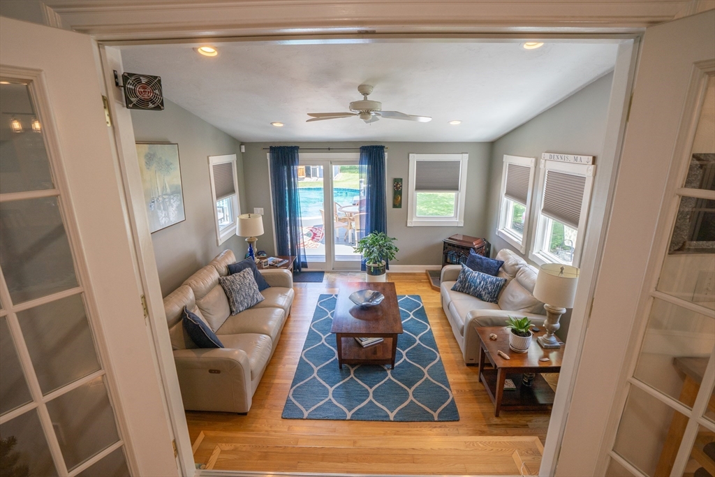 305 Scadding Street Taunton, MA 02780 - Photo 22 of 38