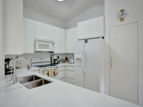 $3,600 | 1245 Southwest 46th Way, Deerfield Beach, FL 33442