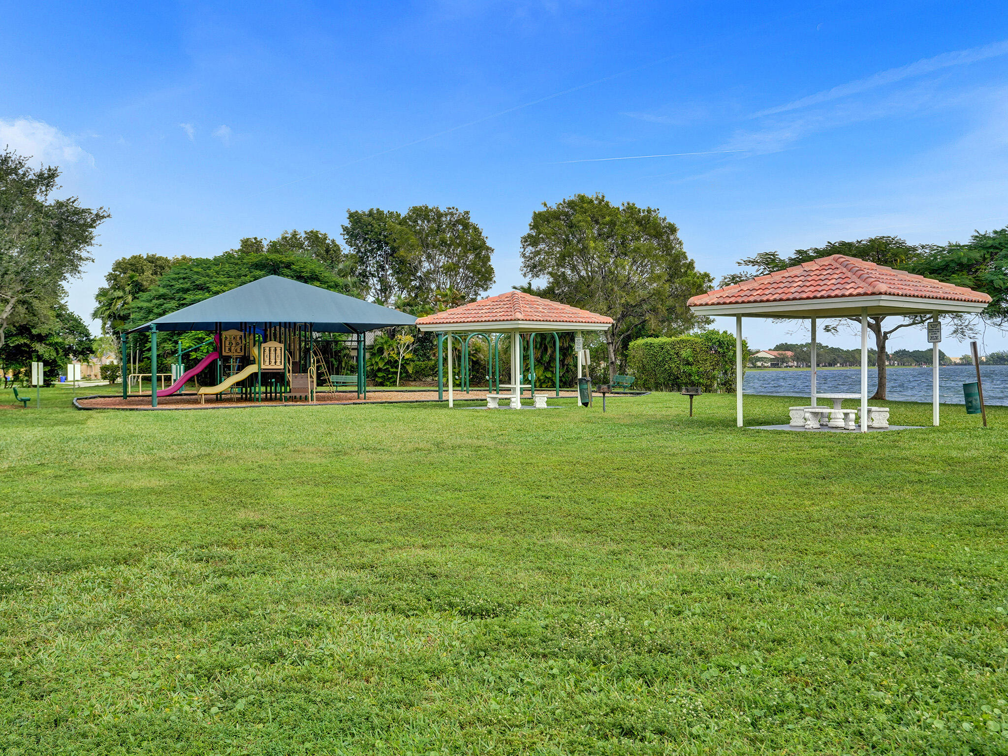 1245 Southwest 46th Way Deerfield Beach, FL 33442 - Photo 34 of 38 DSC06570