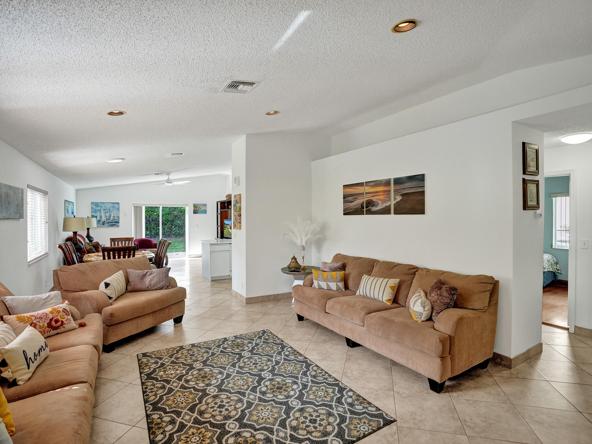 1245 Southwest 46th Way Deerfield Beach, FL 33442 - Photo 6 of 38 DSC06486