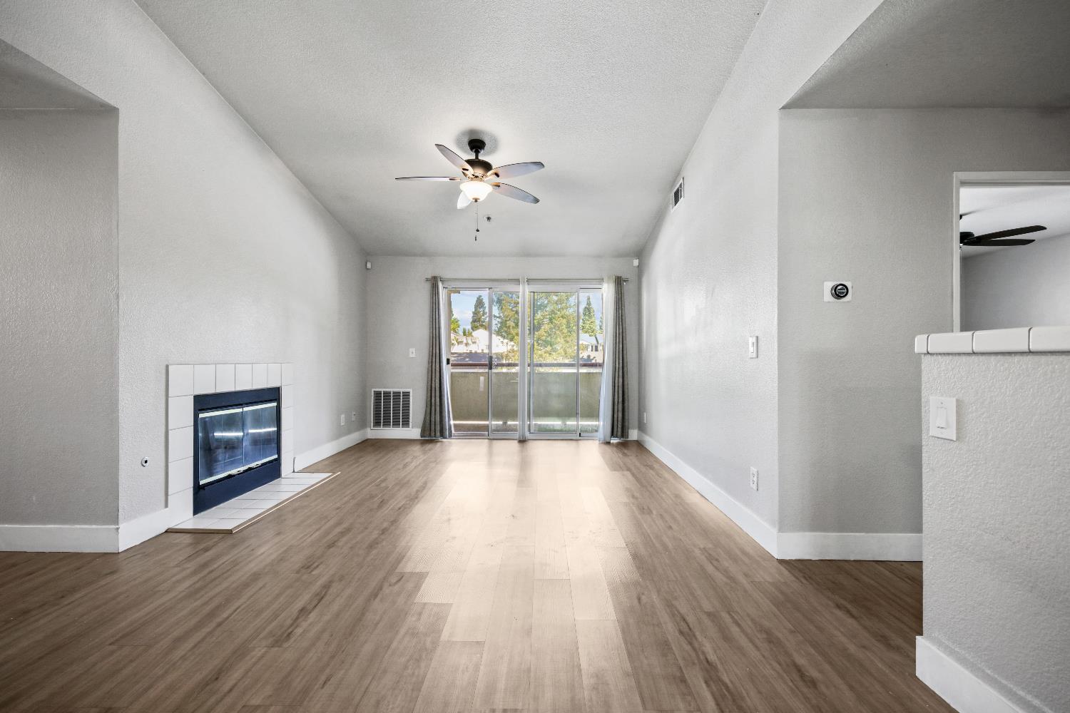 8020 Walerga Road, Unit 1090 Antelope, CA 95843 - Photo 4 of 24