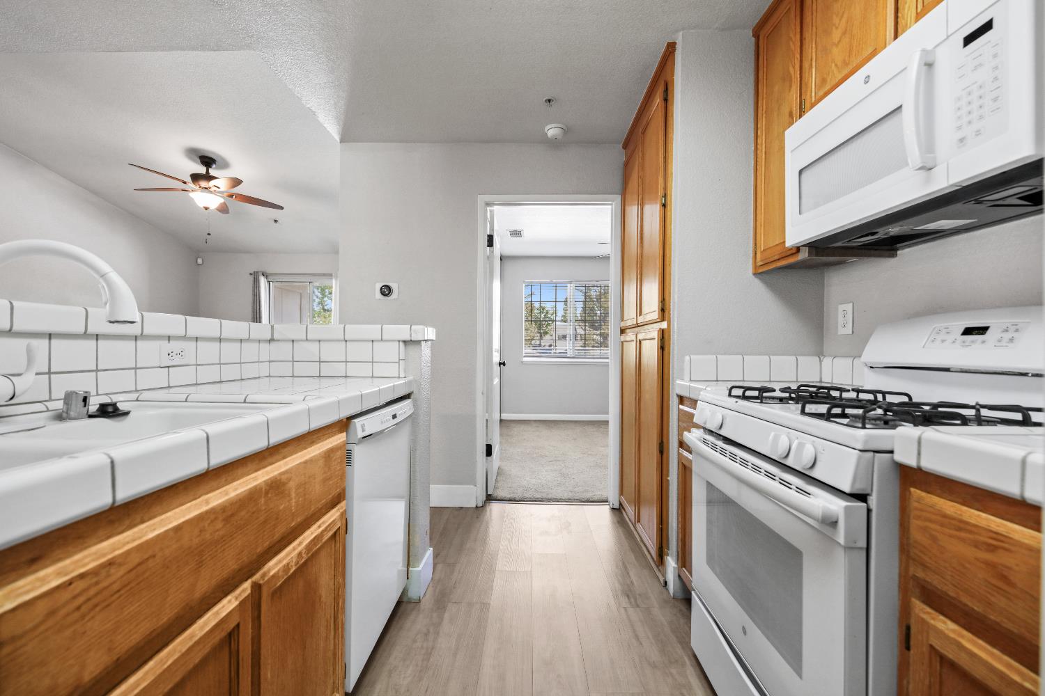 8020 Walerga Road, Unit 1090 Antelope, CA 95843 - Photo 8 of 24