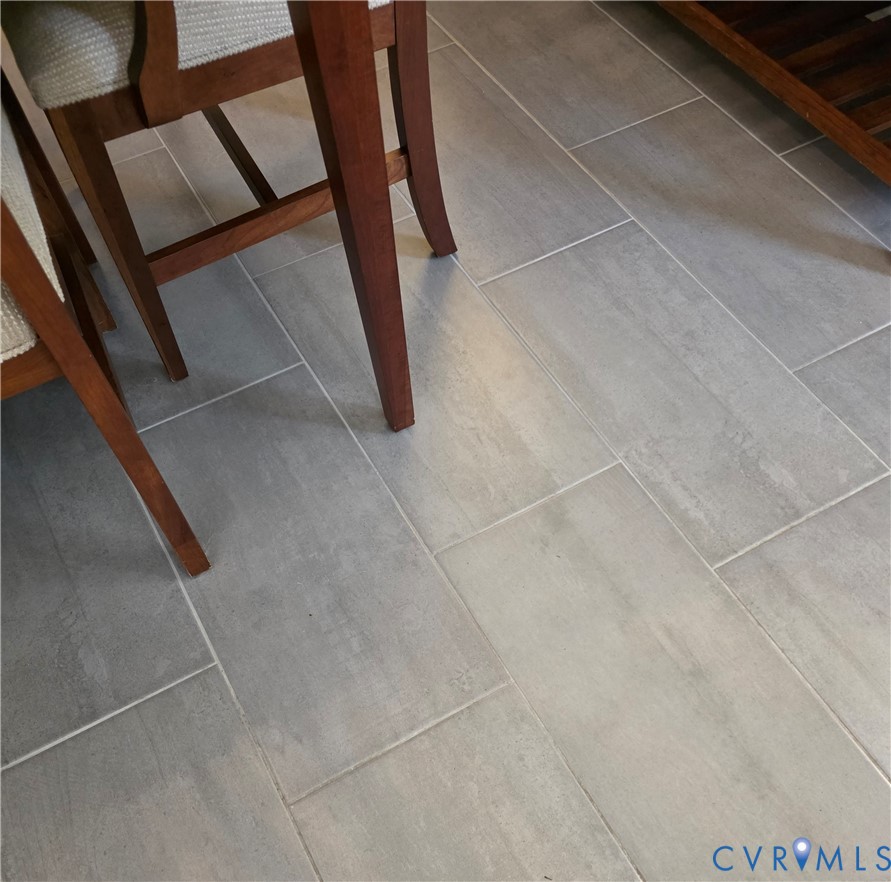 8511 Peaks Road Hanover, VA 23069 - Photo 47 of 48 a view of an empty walk in closet