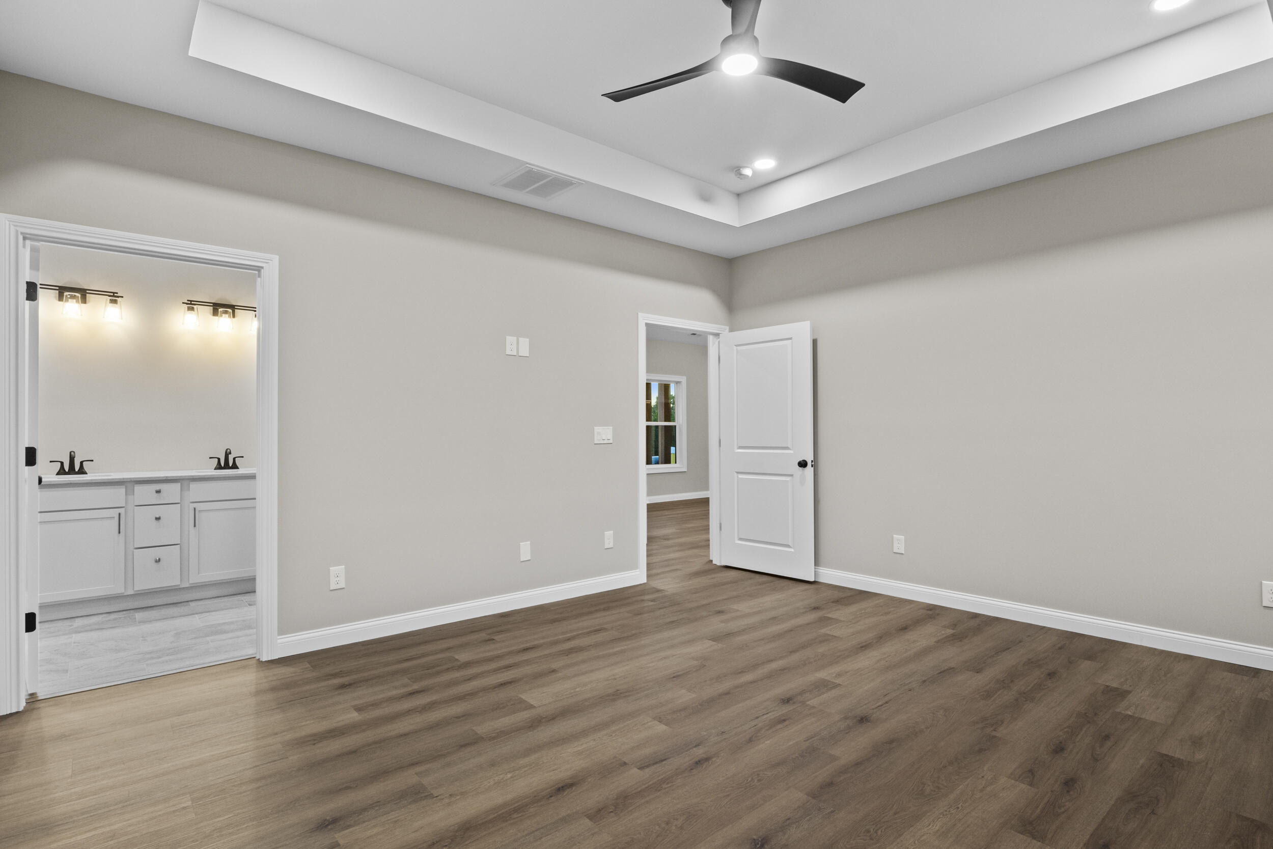 105 Bill Silvey Road Danville, KY 40422 - Photo 22 of 34 Owner Suite