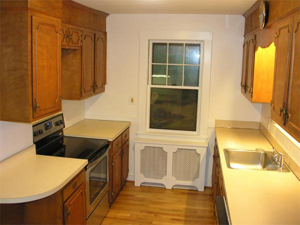 25 Barber Road Framingham, MA 01702 - Photo 11 of 29 Gallery Image 11
