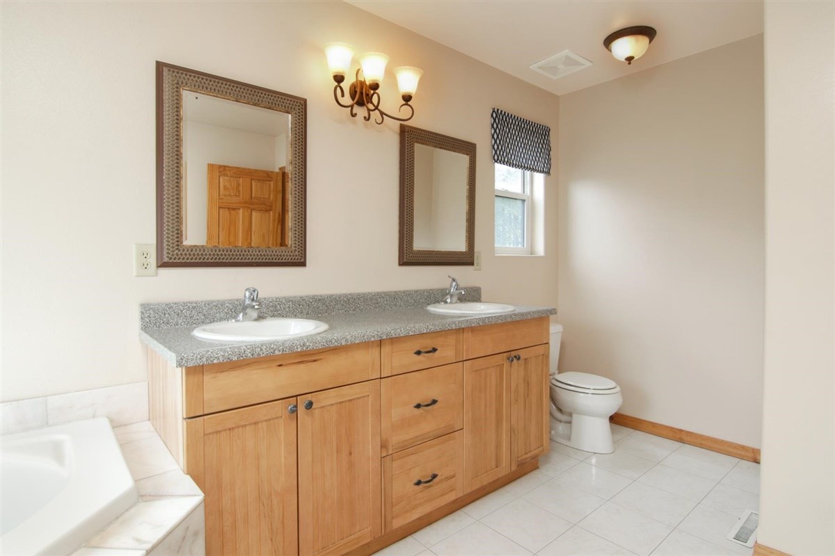 225 Beeman Road Usk, WA 99180 - Photo 14 of 50