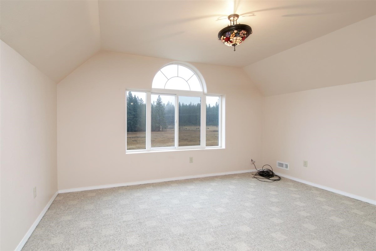 225 Beeman Road Usk, WA 99180 - Photo 23 of 50