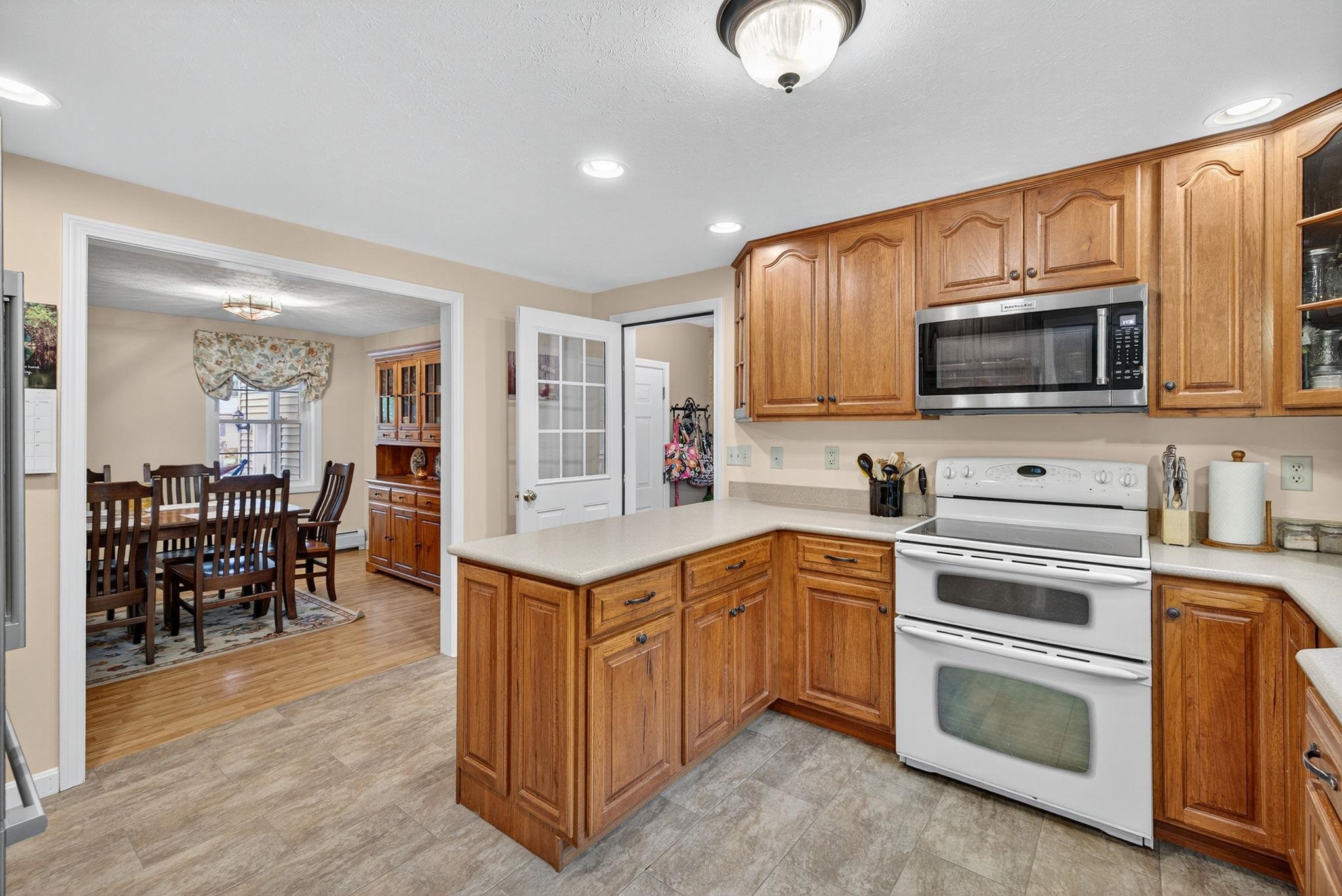 23 Old Town Road Weare, NH 03281 - Photo 22 of 59