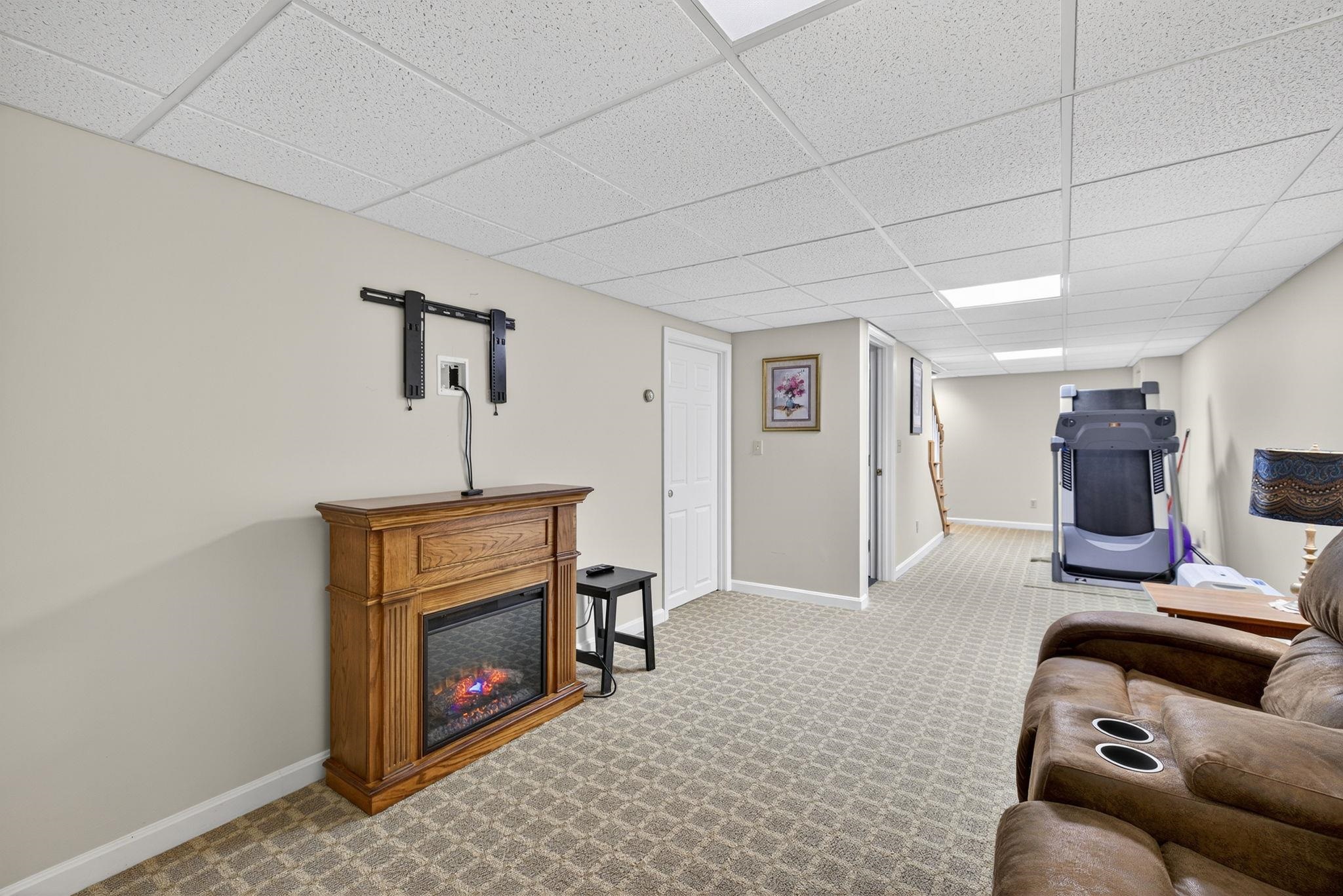 23 Old Town Road Weare, NH 03281 - Photo 53 of 59