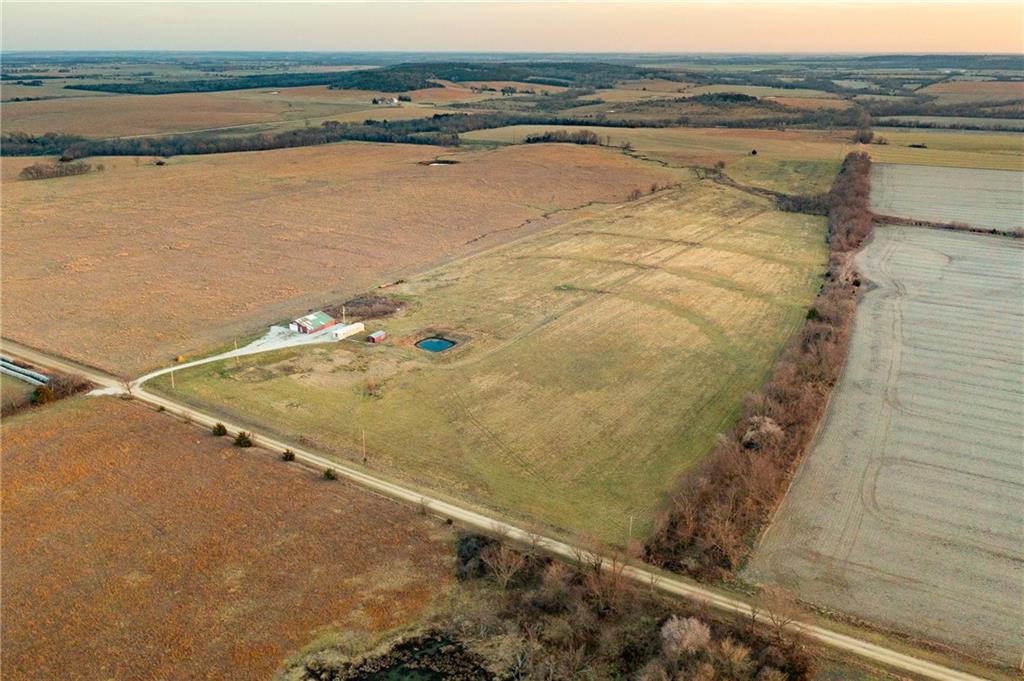 30432 1150 Road Kincaid, KS 66039 - Photo 24 of 92