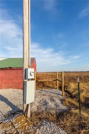 $199,785 | 30432 1150 Road, Kincaid, KS 66039