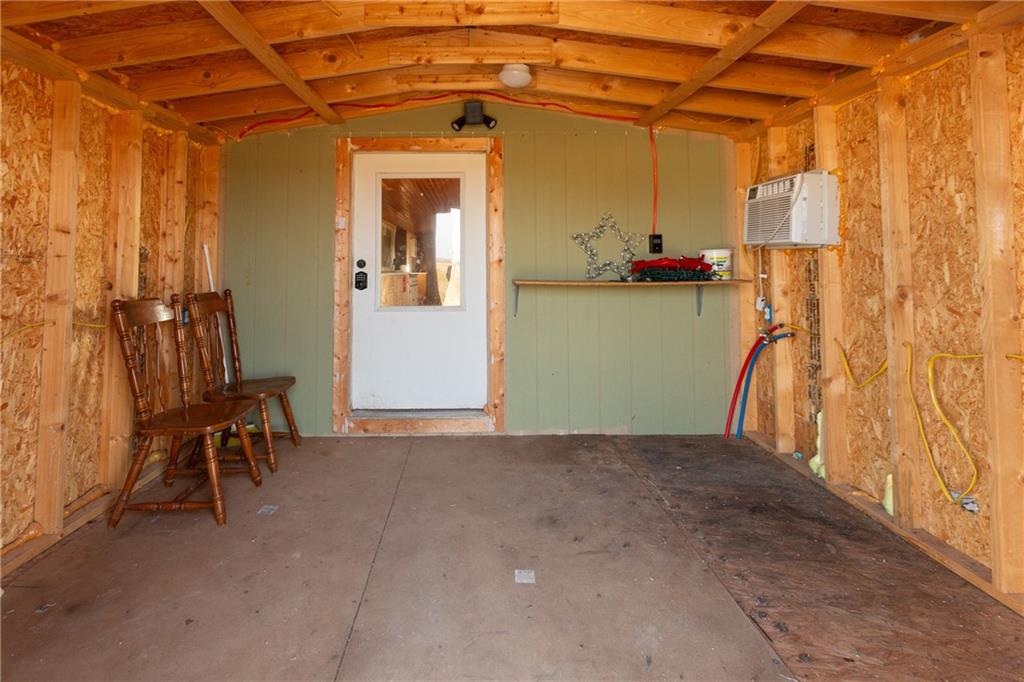 30432 1150 Road Kincaid, KS 66039 - Photo 54 of 92