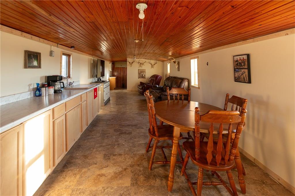 30432 1150 Road Kincaid, KS 66039 - Photo 55 of 92