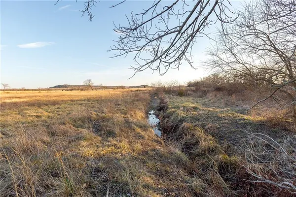 $199,785 | 30432 1150 Road, Kincaid, KS 66039