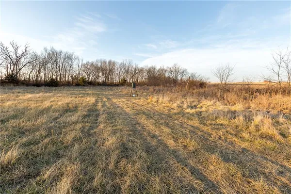 $199,785 | 30432 1150 Road, Kincaid, KS 66039