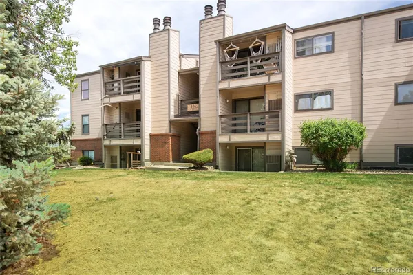 $239,500 | 539 Wright Street, Unit 305, Lakewood, CO 80228