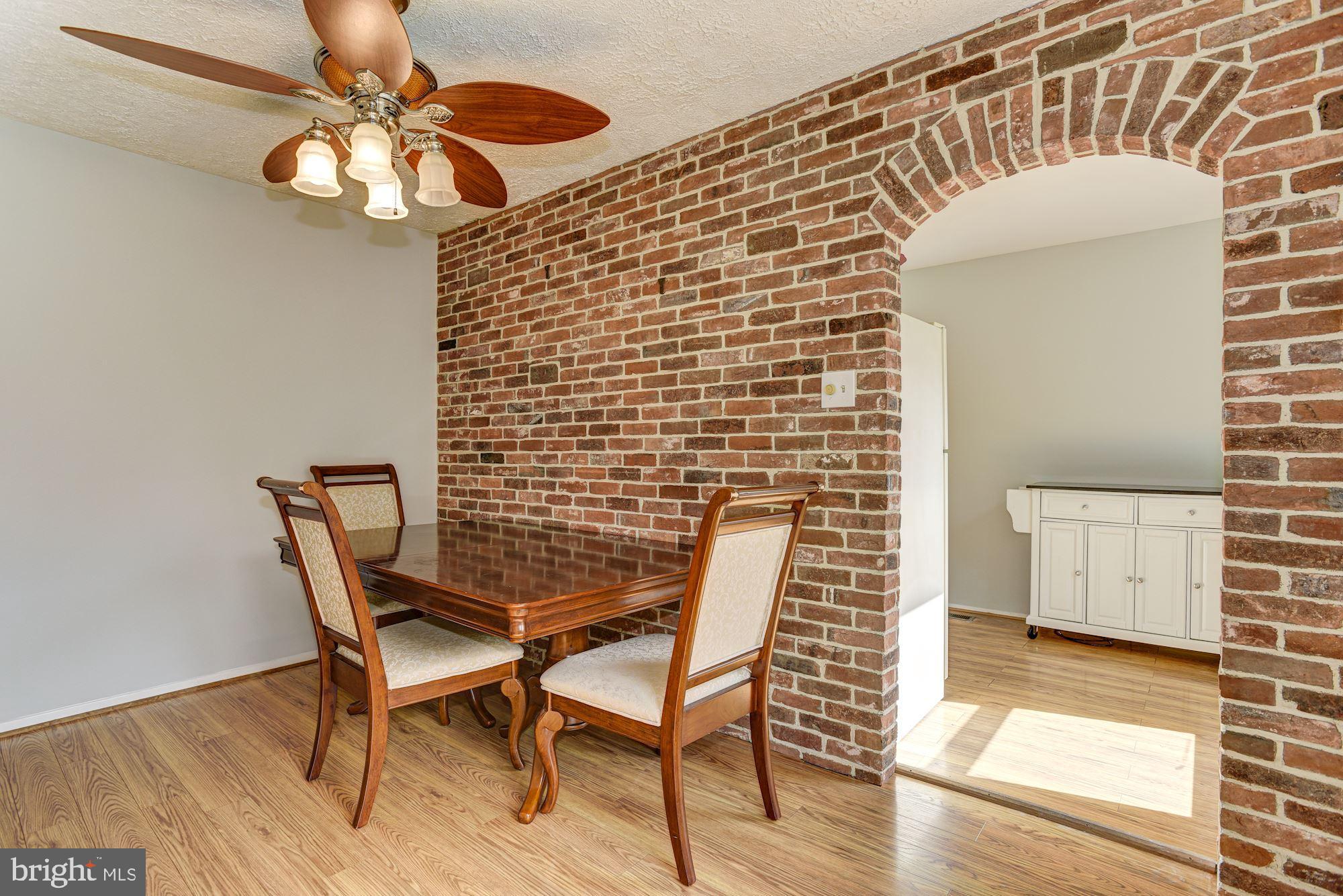 37 Colleton Court Baltimore, MD 21236 - Photo 7 of 27 Dining Room