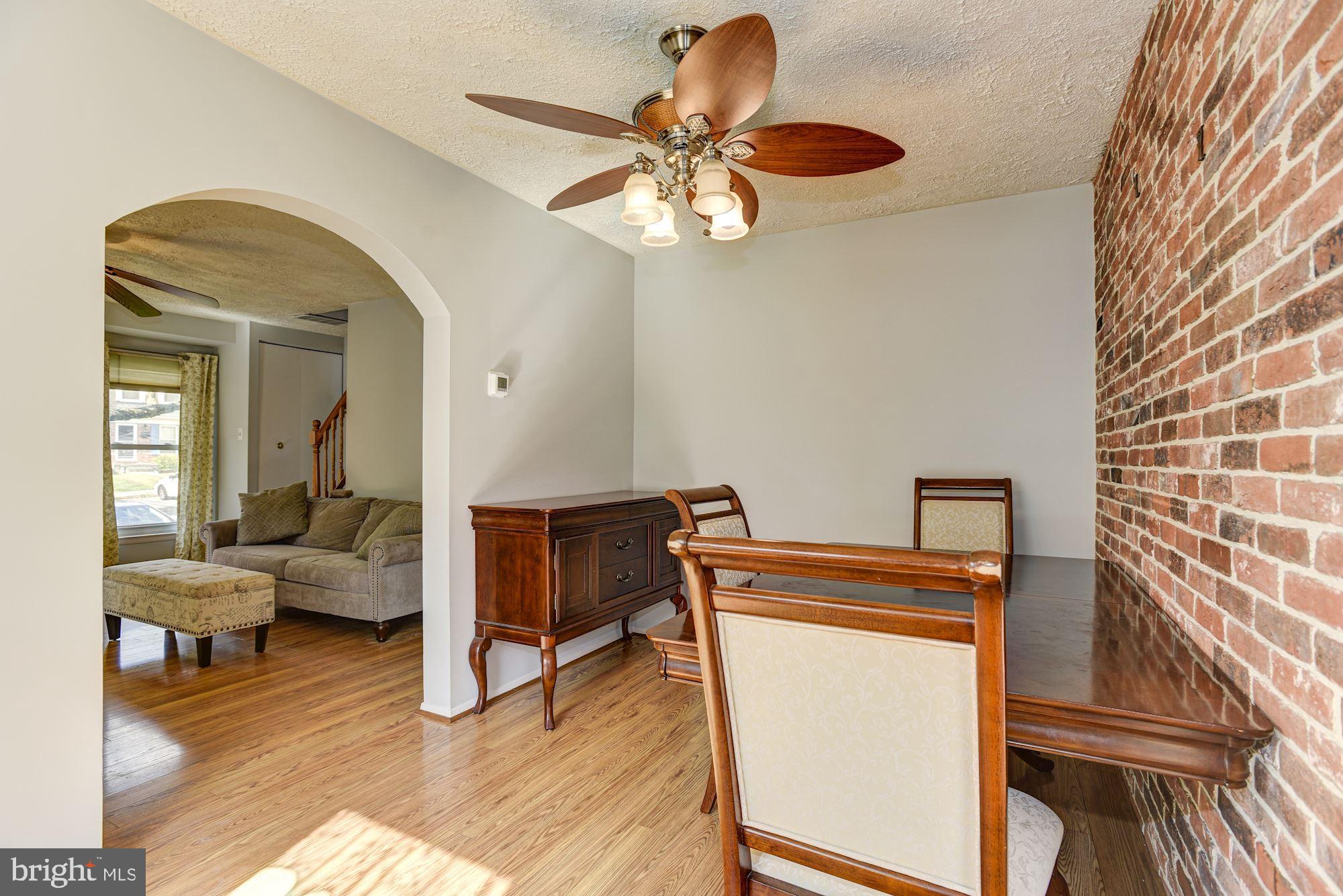37 Colleton Court Baltimore, MD 21236 - Photo 8 of 27 Dining Room