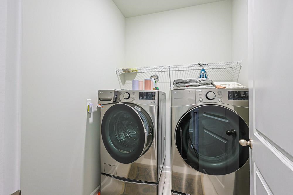 2115 Ridgedale Drive Conway, SC 29526 - Photo 22 of 38 Laundry area with independent washer and dryer