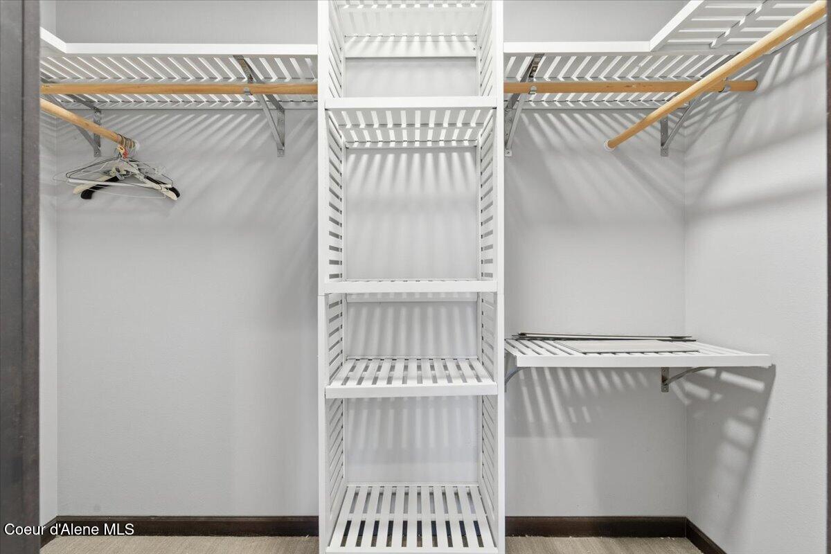 13892 North Pristine Circle Rathdrum, ID 83858 - Photo 19 of 39 Master Closet