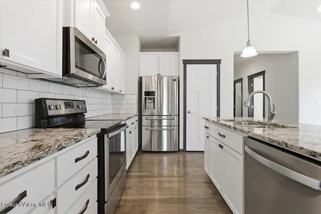 $625,000 | 13892 North Pristine Circle, Rathdrum, ID 83858