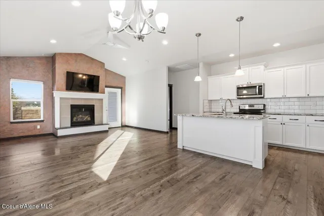 $625,000 | 13892 North Pristine Circle, Rathdrum, ID 83858