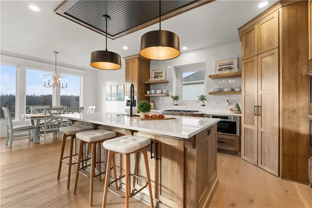 $749,000 | 8904 North Clarion Avenue, Kansas City, MO 64153