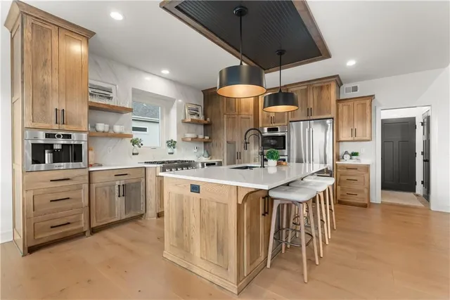 $749,000 | 8904 North Clarion Avenue, Kansas City, MO 64153