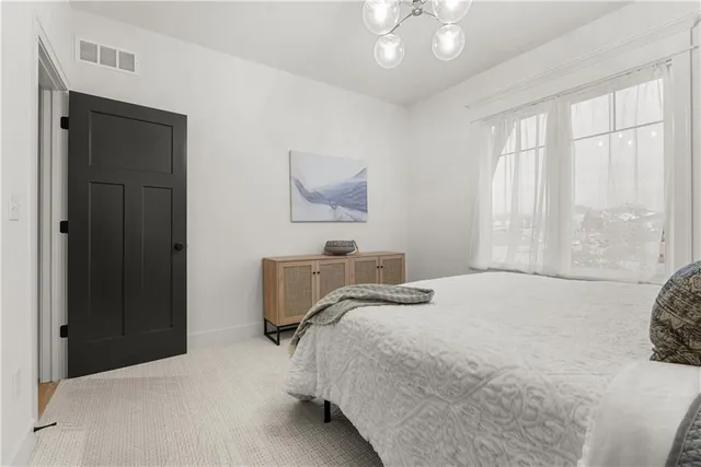 $749,000 | 8904 North Clarion Avenue, Kansas City, MO 64153