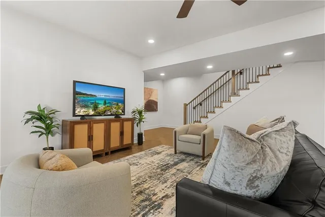 $749,000 | 8904 North Clarion Avenue, Kansas City, MO 64153