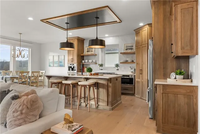 $749,000 | 8904 North Clarion Avenue, Kansas City, MO 64153