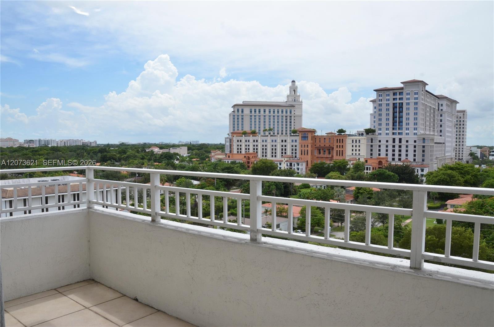 2351 Douglas Road, Unit 909 Miami, FL 33145 - Photo 1 of 15 Gallery Image 1