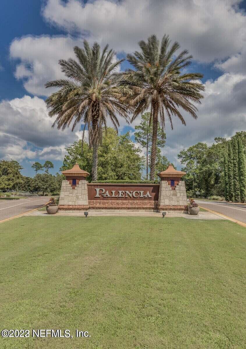 168 Hickory Hill Drive St. Augustine, FL 32095 - Photo 42 of 42 a house with a garden space