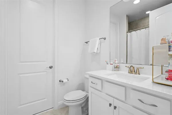 $4,500 | 13736 Larkton Lane, Orlando, FL 32832