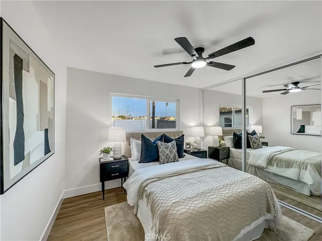 $1,349,900 | 17452 Jefferson Lane, Huntington Beach, CA 92647