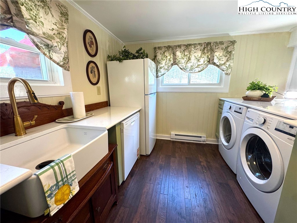 303 Sugar Tree Road Warrensville, NC 28693 - Photo 22 of 37