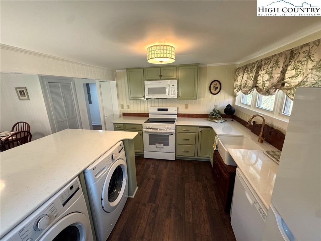 303 Sugar Tree Road Warrensville, NC 28693 - Photo 23 of 37