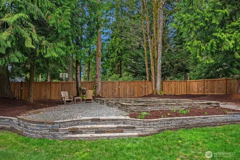 $1,768,000 | 1829 244th Avenue Southeast, Sammamish, WA 98075
