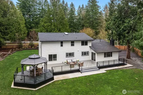$1,768,000 | 1829 244th Avenue Southeast, Sammamish, WA 98075