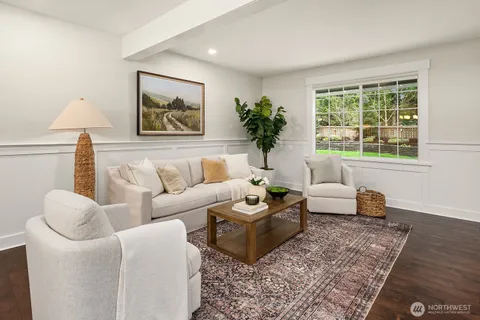 $1,768,000 | 1829 244th Avenue Southeast, Sammamish, WA 98075