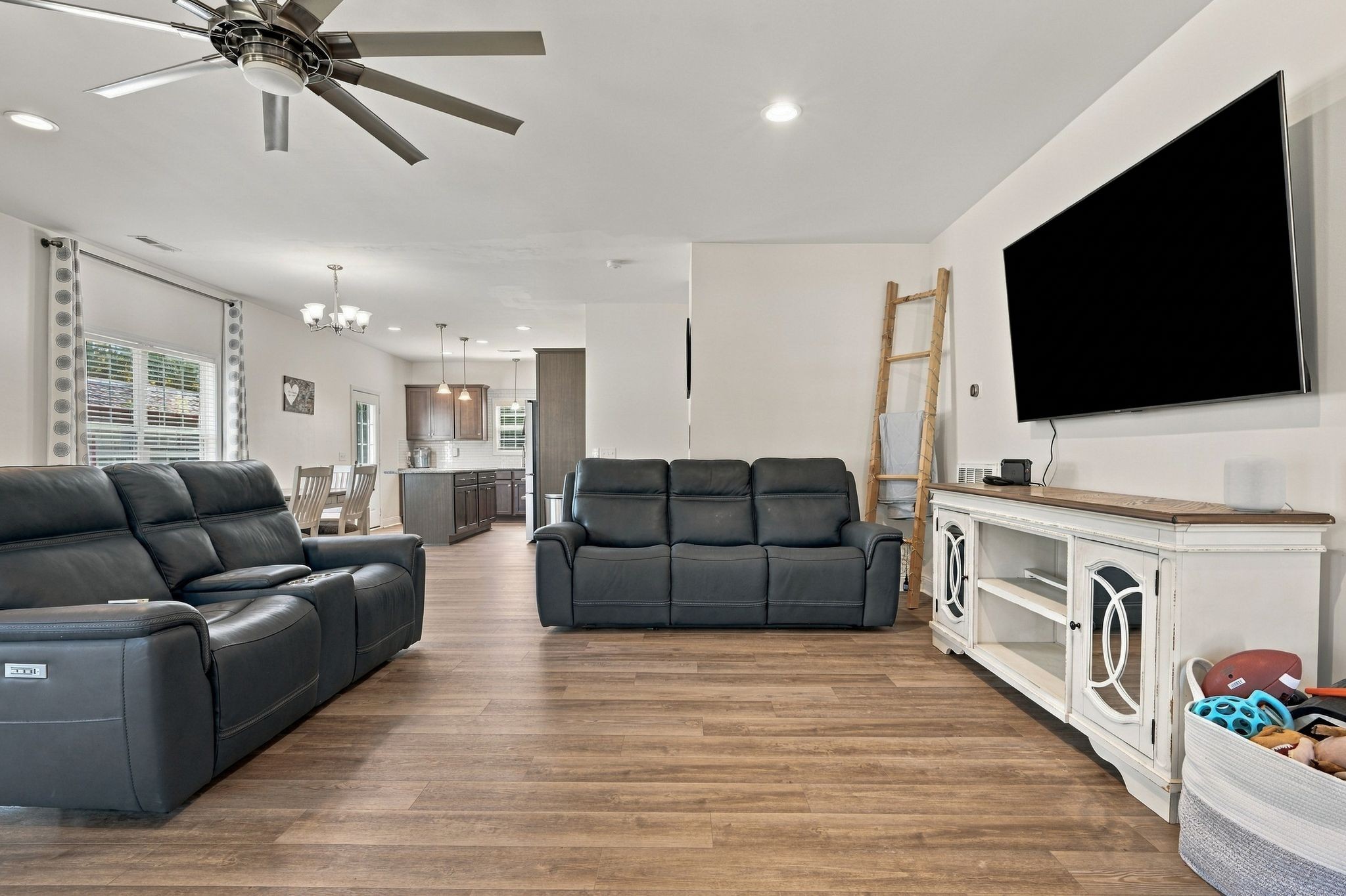 1017 Glendale Road Dickson, TN 37055 - Photo 11 of 30 Gallery Image 11