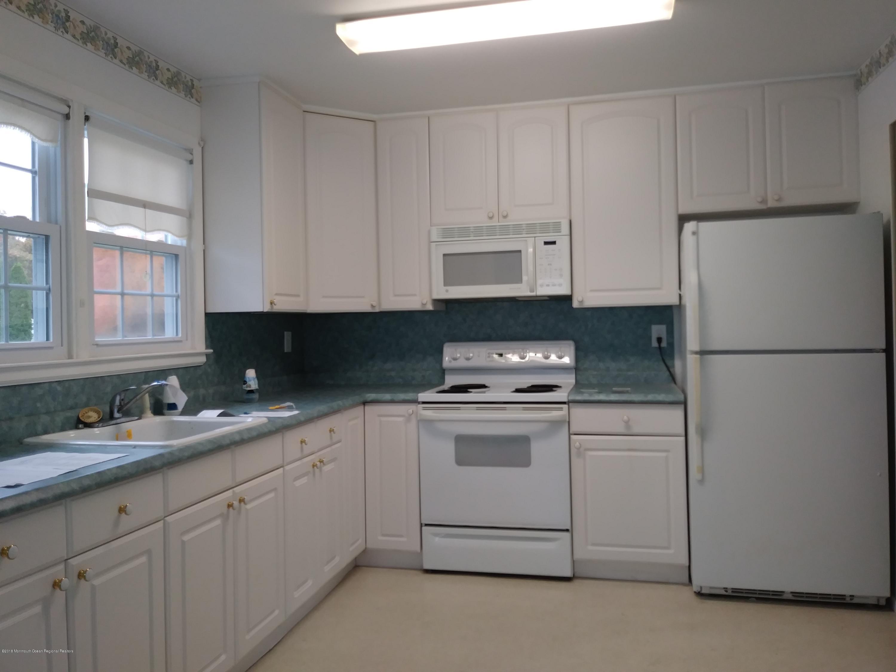 7 Churchill Road Manchester Township, NJ 08759 - Photo 1 of 13 20181102_102237