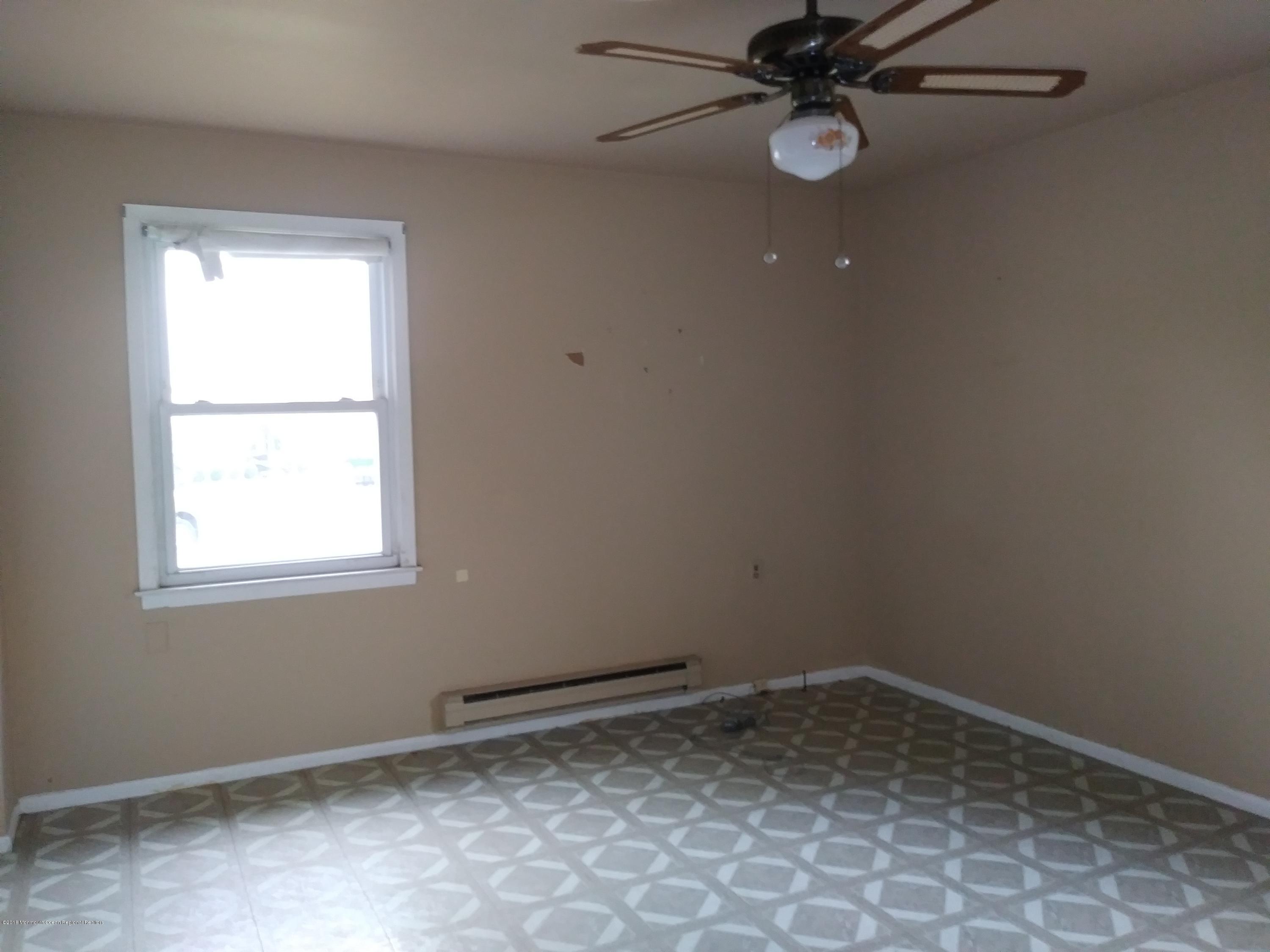 7 Churchill Road Manchester Township, NJ 08759 - Photo 5 of 13 20181102_102040
