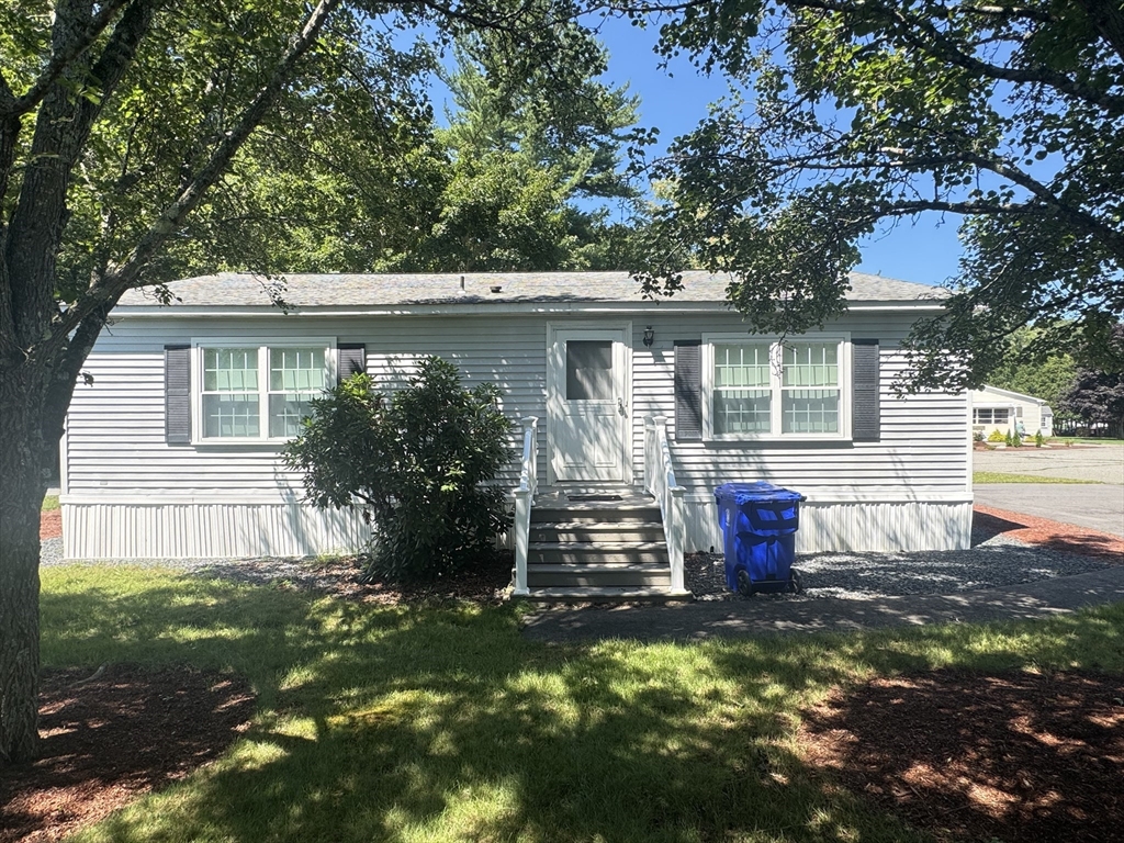 16 Puritan Road Taunton, MA 02780 - Photo 3 of 36 Gallery Image 3