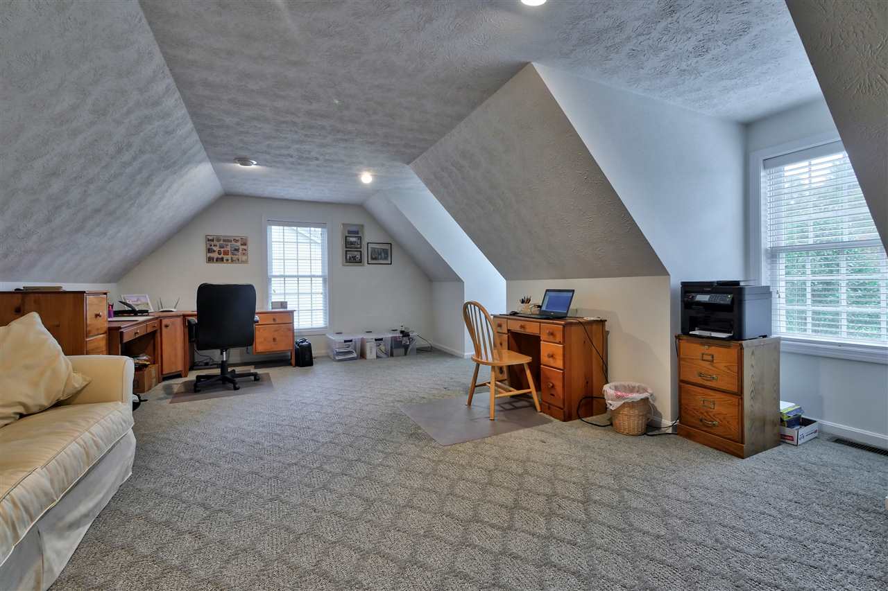 25 Tumble Road Bedford, NH 03110 - Photo 22 of 36