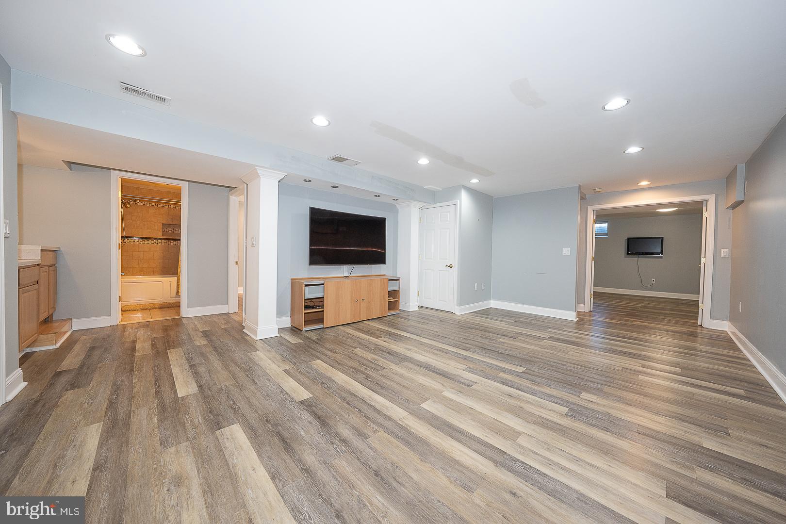 1099 Armstrong Court Chesterbrook, PA 19087 - Photo 38 of 49