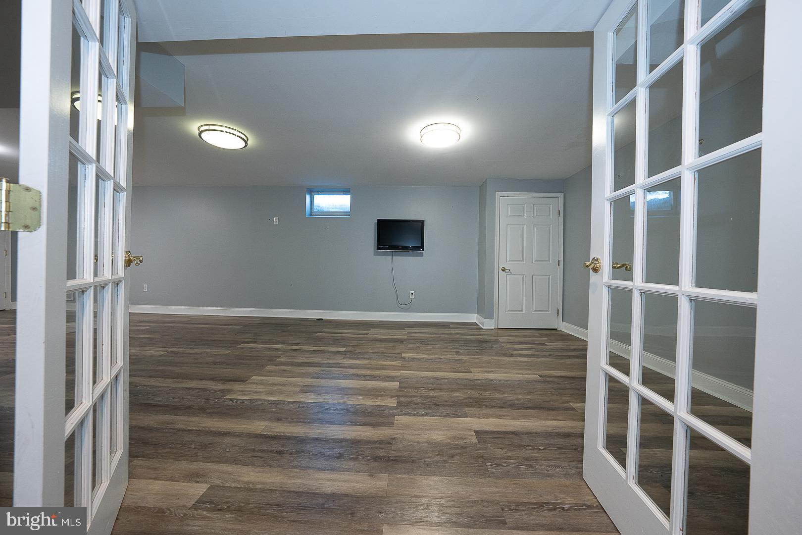 1099 Armstrong Court Chesterbrook, PA 19087 - Photo 40 of 49