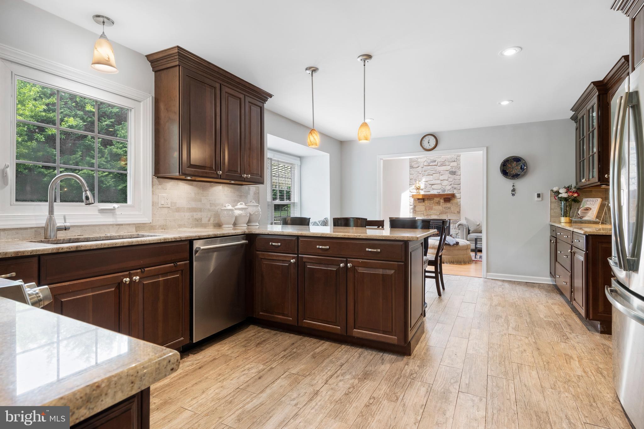 1099 Armstrong Court Chesterbrook, PA 19087 - Photo 5 of 49